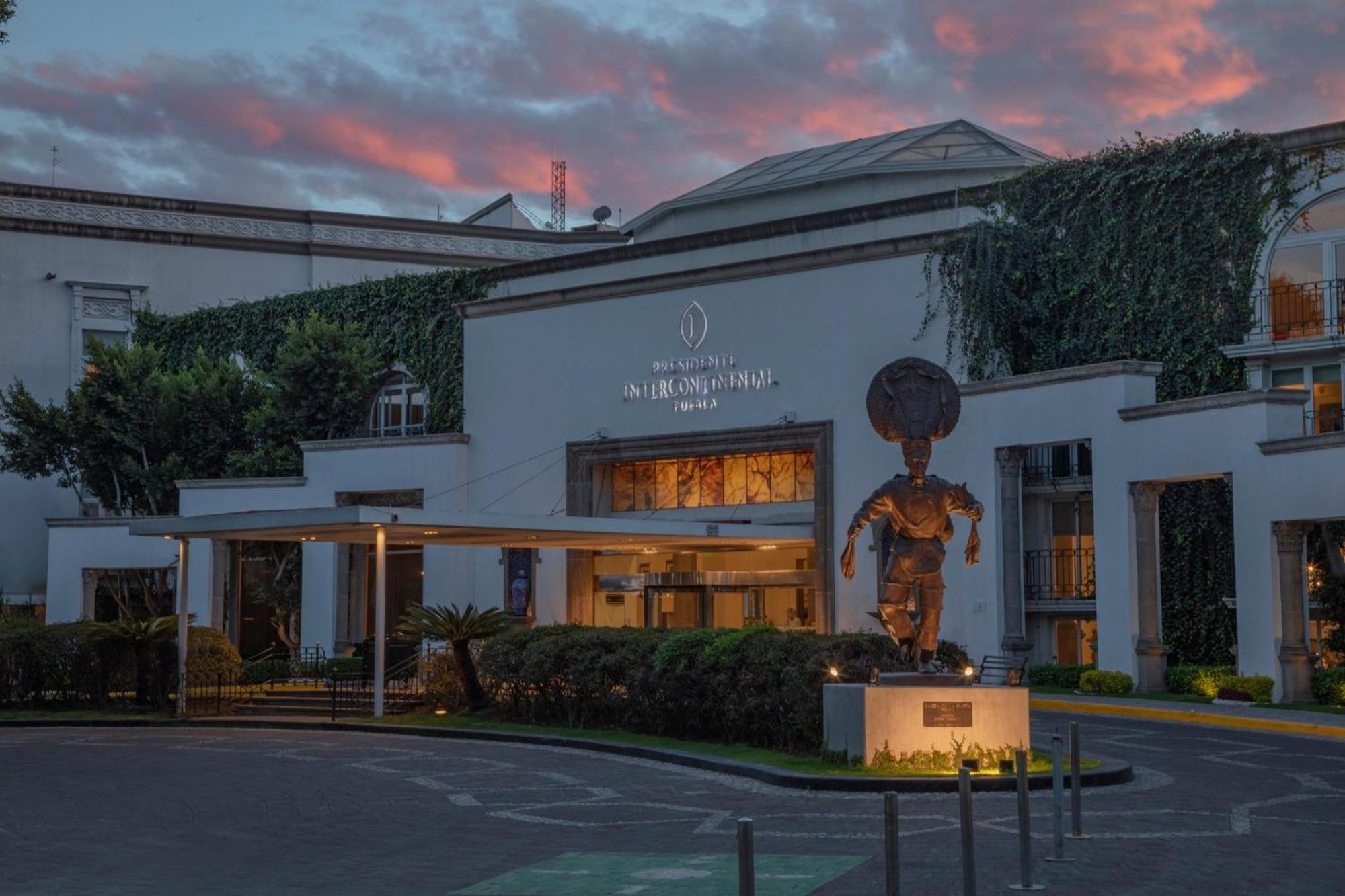 Presidente Intercontinental Puebla By Ihg Exterior foto